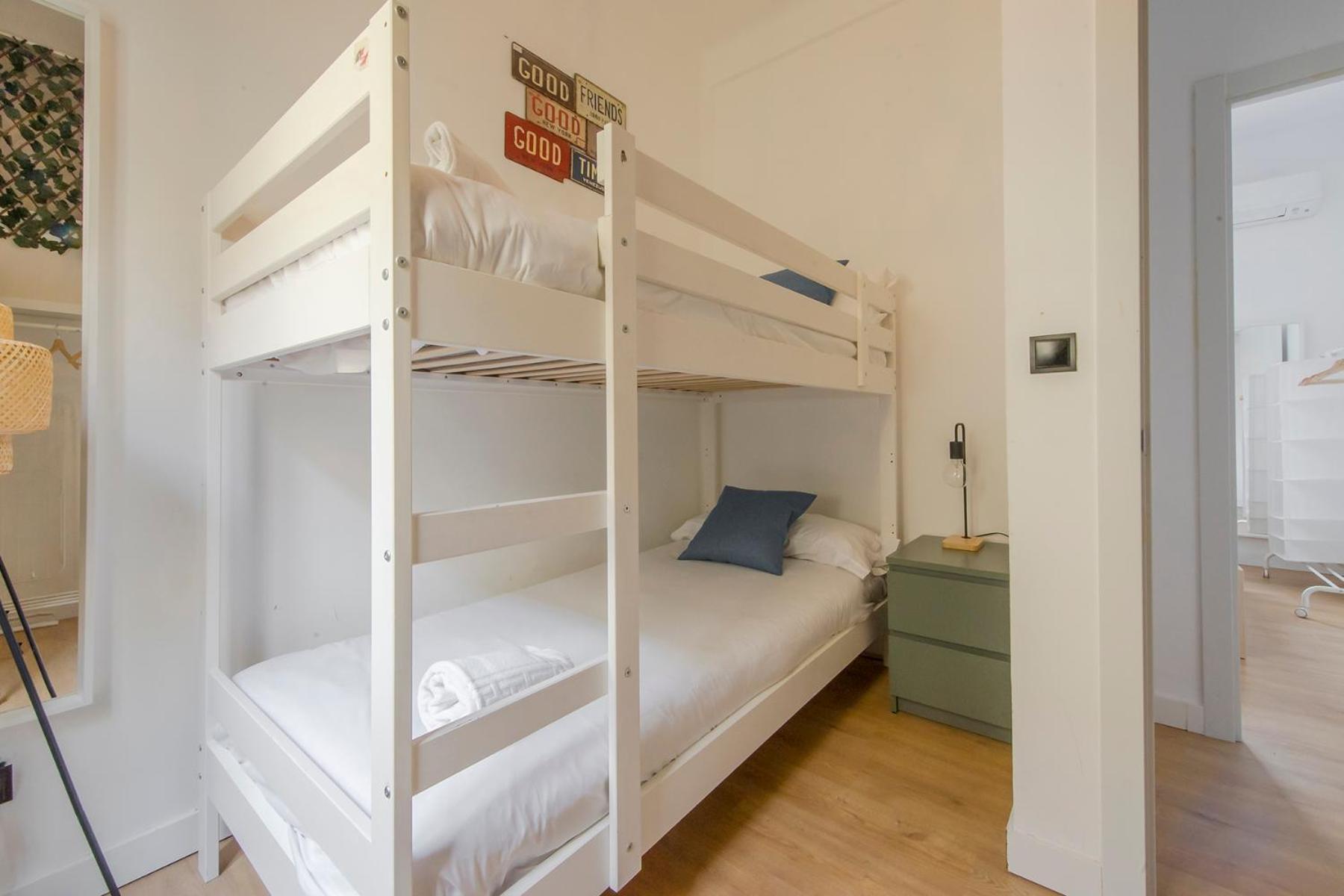 Apartamento Aventura Y Tradicion En La Latina, Conoce Toledo 77 Madrid Exterior foto